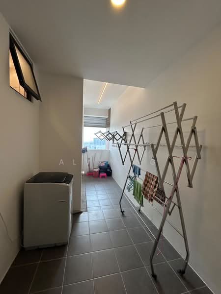 Pangsapuri untuk Disewa di Laticube - Alvin Ng - Balcony - PropertyGuru.com.my
