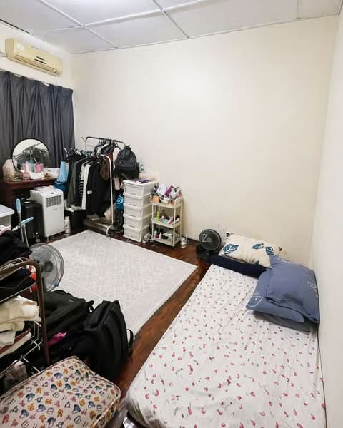 Rumah Teres 2-Tingkat untuk Dijual di Taman TTDI Jaya (Shah Alam) - Izzaza Izzati - Bedroom - PropertyGuru.com.my