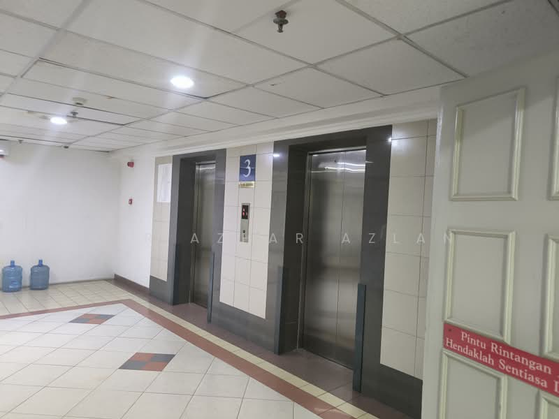 Pejabat untuk Dijual di SS7 (Petaling Jaya) - Nor Azhar Azlan - Corridor - PropertyGuru.com.my