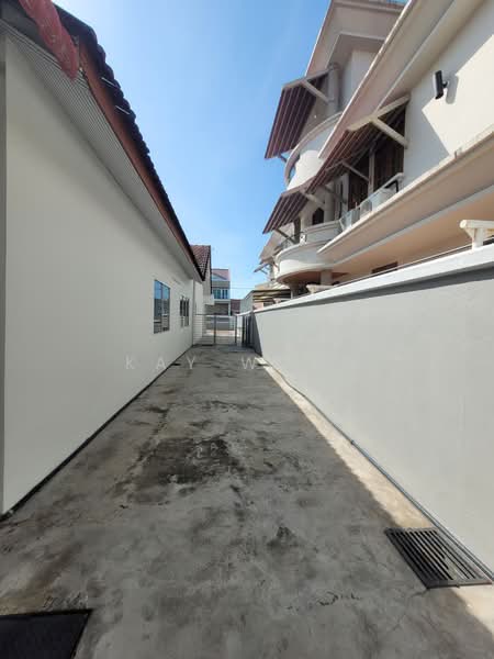 Semi-Detached House for Sale in Jelutong (Penang) - Kay Wong - Exterior - PropertyGuru.com.my