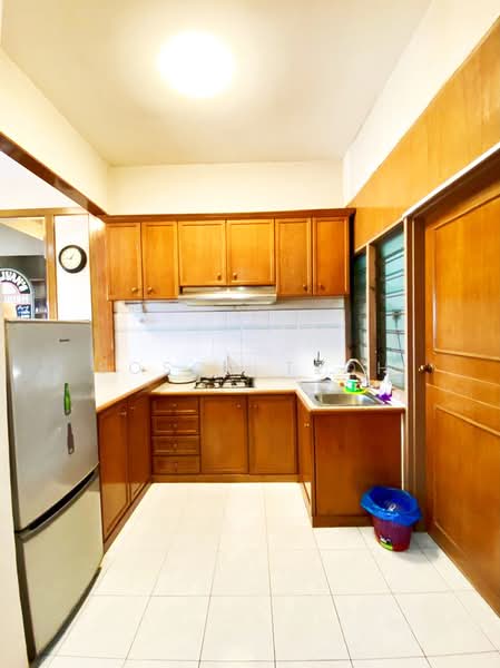 Kondominium untuk Disewa di Indah Bay Condominium - Bosco Teoh - Kitchen - PropertyGuru.com.my