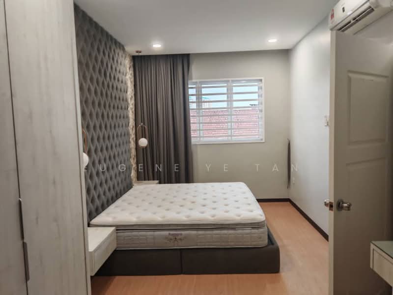 1.5-storey Terraced House for Sale in Tanjung Tokong (Penang) - Eugene YE Tan - Bedroom - PropertyGuru.com.my