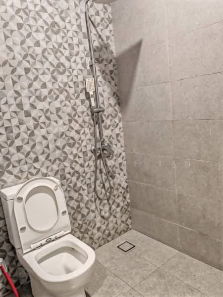 1.5-storey Terraced House for Sale in Tanjung Tokong (Penang) - Eugene YE Tan - Bathroom - PropertyGuru.com.my