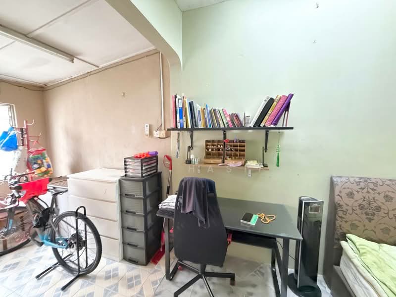 2-storey Terraced House for Sale in Sungai Buloh (Selangor) - Zul Hasif - PropertyGuru.com.my