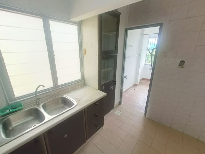 Apartment for Sale at Hijau Ria Kepong Indah - Azrul Ismail - Kitchen - PropertyGuru.com.my