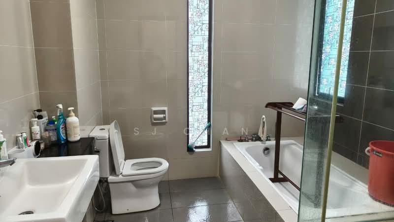 Cluster House for Sale in Johor Bahru (Johor) - SJ CHAN - Bathroom - PropertyGuru.com.my
