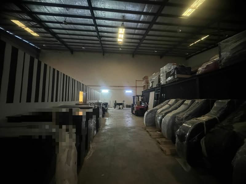Detached Factory for Sale in Taman Cahaya Kota Puteri (Masai) - CC Tan - Interior - PropertyGuru.com.my