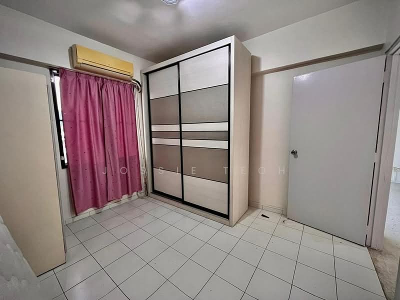 Pangsapuri untuk Dijual di Taman Seri Damai (B) - Jossie Teoh - Bedroom - PropertyGuru.com.my