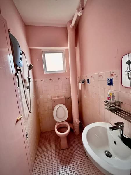 Pangsapuri untuk Dijual di Taman Seri Damai (B) - Jossie Teoh - Bathroom - PropertyGuru.com.my