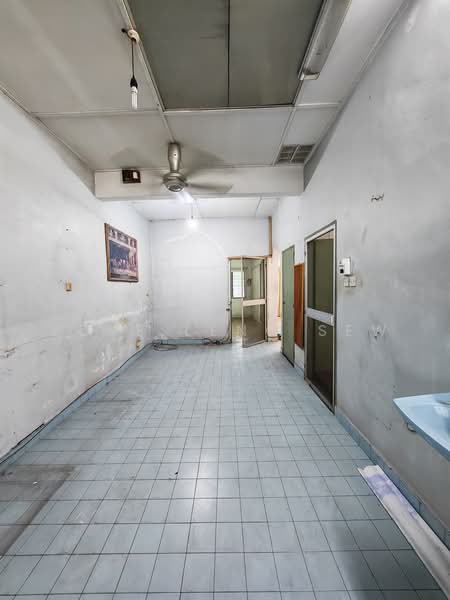 Rumah Teres 1-Tingkat untuk Dijual di Taman Bukit Kuchai (Bandar Kinrara) - Yoke Leng Sew - Interior - PropertyGuru.com.my