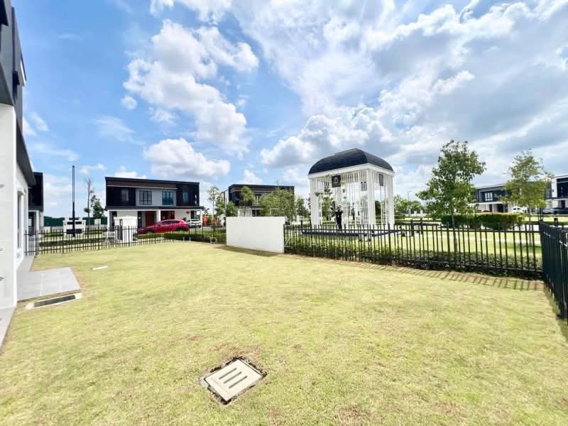 Semi-Detached House for Sale in Telok Panglima Garang (Selangor) - Adzura Zamedin - PropertyGuru.com.my