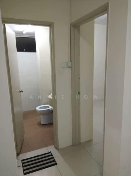 Kondominium untuk Dijual di Platinum Lake PV 16 - Annie How - Bathroom - PropertyGuru.com.my