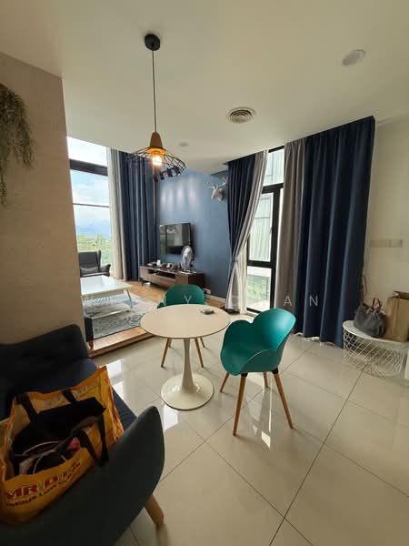 Kondominium untuk Disewa di Casa Bintang Residence - Winny Chan - Living Room - PropertyGuru.com.my