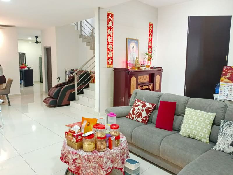 Cluster House for Sale in Taman Bestari Indah (Ulu Tiram) - SJ CHAN - Living Room - PropertyGuru.com.my
