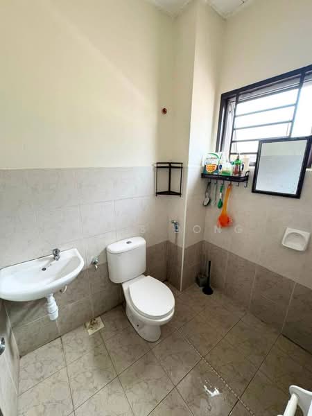 2-storey Terraced House for Sale in Taman Setia Indah (Tebrau) - James Bong - Bathroom - PropertyGuru.com.my