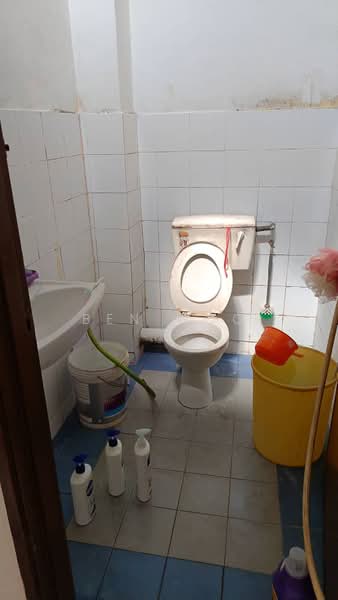 2-storey Terraced House for Sale in Saujana Puchong (Puchong) - Ben Woo - Bathroom - PropertyGuru.com.my