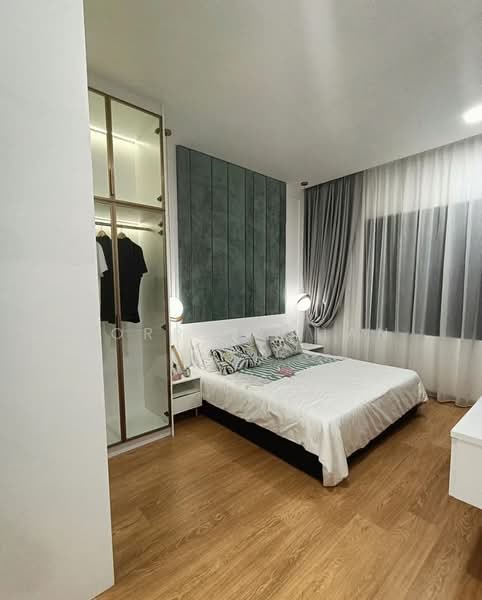 Kediaman Servis untuk Dijual di Gravit8, Klang - Torres Chan - Bedroom - PropertyGuru.com.my