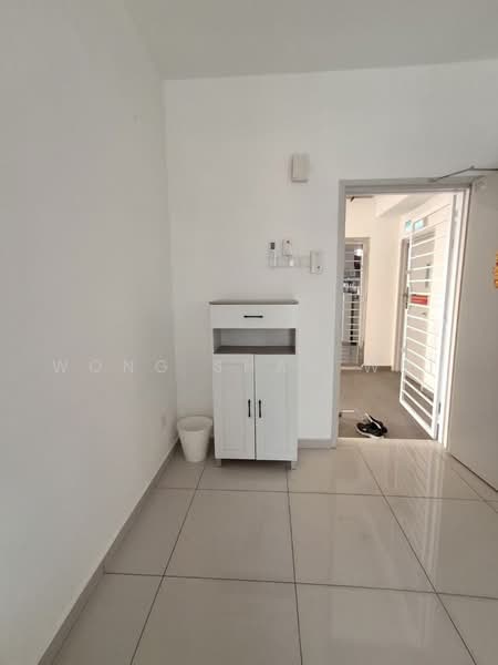 Service Residence for Rent at Midas @ Seri Alam - Wong Shau Wei - Entrance - PropertyGuru.com.my