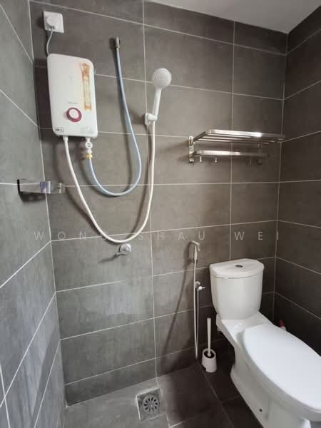 Service Residence for Rent at Midas @ Seri Alam - Wong Shau Wei - Bathroom - PropertyGuru.com.my