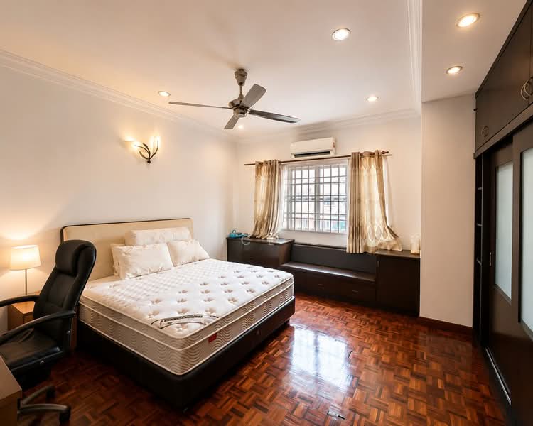 Rumah Teres untuk Disewa di Kota Kemuning (Shah Alam) - Janice Lam - Bedroom - PropertyGuru.com.my