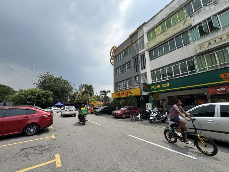 Shop / Office for Sale in Gombak (Kuala Lumpur) - Fanny Tay - Exterior - PropertyGuru.com.my