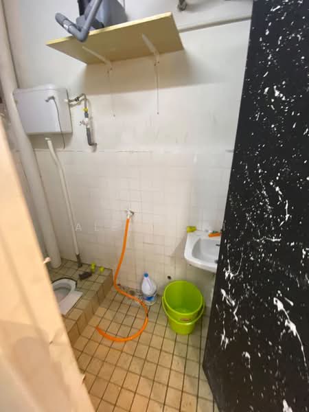 Shop / Office untuk Disewa di Larkin Jaya (Johor Bahru) - Alex Looi - Bathroom - PropertyGuru.com.my