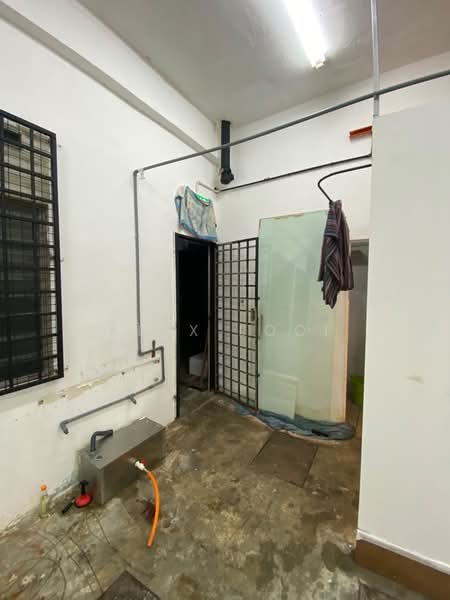 Shop / Office untuk Disewa di Larkin Jaya (Johor Bahru) - Alex Looi - Interior - PropertyGuru.com.my
