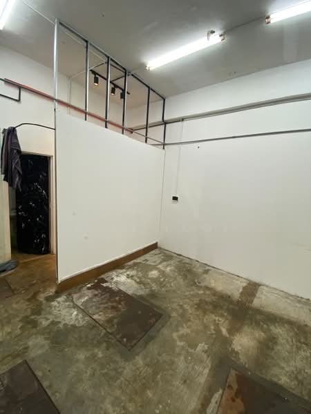 Shop / Office untuk Disewa di Larkin Jaya (Johor Bahru) - Alex Looi - Interior - PropertyGuru.com.my