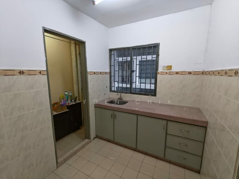 Condominium for Sale at Ketumbar Heights - Jayden Chik - Kitchen - PropertyGuru.com.my