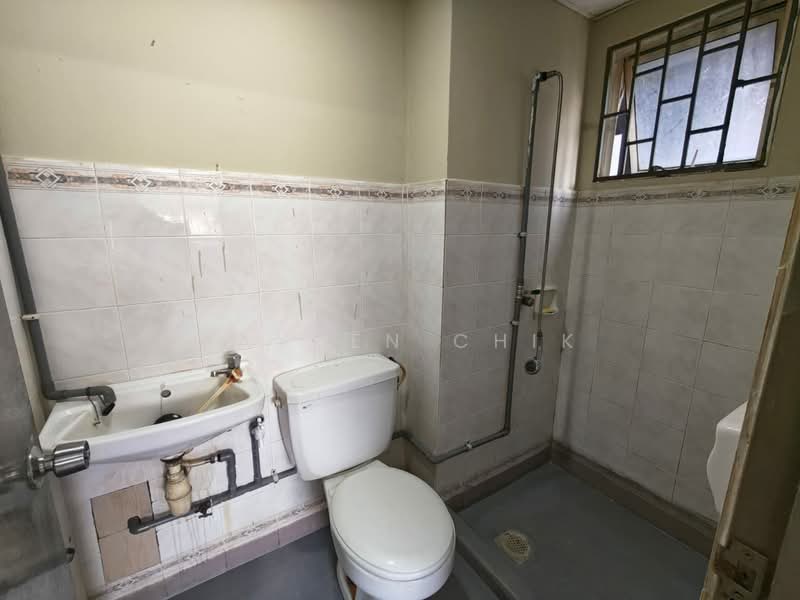Condominium for Sale at Ketumbar Heights - Jayden Chik - Bathroom - PropertyGuru.com.my