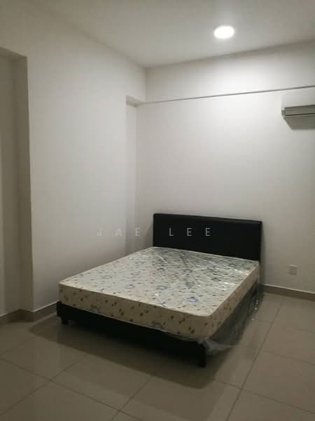 Service Residence for Sale at Summerton - Jae Lee - Bedroom - PropertyGuru.com.my