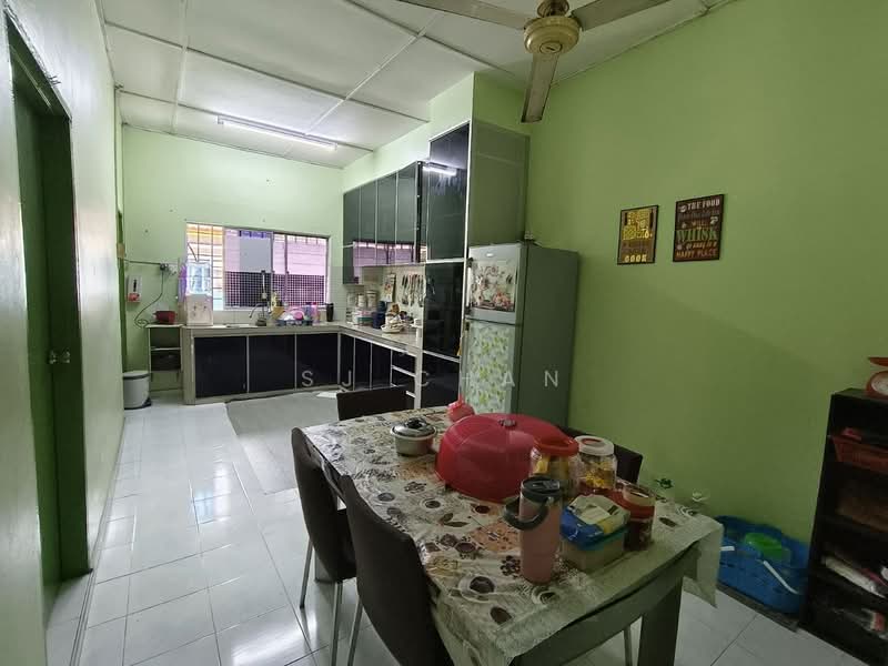 Rumah Teres 1-Tingkat untuk Dijual di Taman Kota Masai (Pasir Gudang) - SJ CHAN - Kitchen - PropertyGuru.com.my