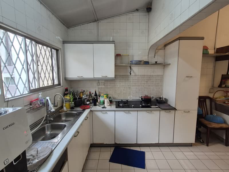 Rumah Teres 2-Tingkat untuk Dijual di SS2 (Petaling Jaya) - Ziyang Chen - Kitchen - PropertyGuru.com.my