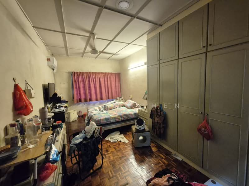 Rumah Teres 2-Tingkat untuk Dijual di SS2 (Petaling Jaya) - Ziyang Chen - Bedroom - PropertyGuru.com.my