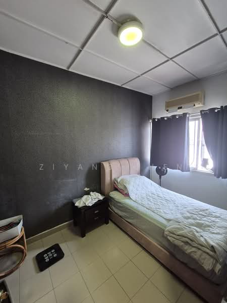 Rumah Teres 2-Tingkat untuk Dijual di SS2 (Petaling Jaya) - Ziyang Chen - Bedroom - PropertyGuru.com.my
