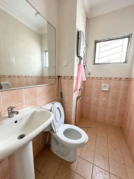 Terraced House for Sale in Petaling Jaya (Selangor) - Victor Liew - Bathroom - PropertyGuru.com.my