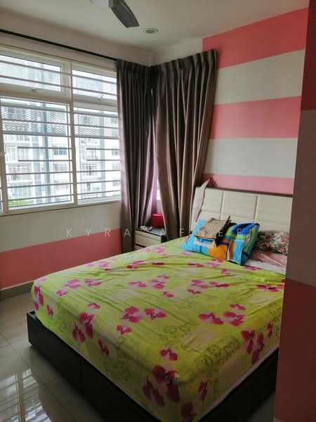 Kondominium untuk Disewa di Dwiputra Residences - Kyra Afnee - Bedroom - PropertyGuru.com.my