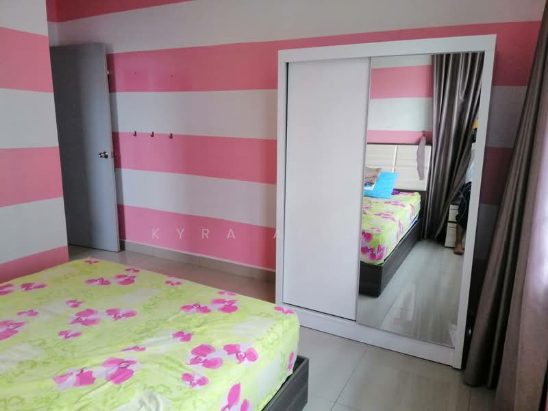 Kondominium untuk Disewa di Dwiputra Residences - Kyra Afnee - Bedroom - PropertyGuru.com.my