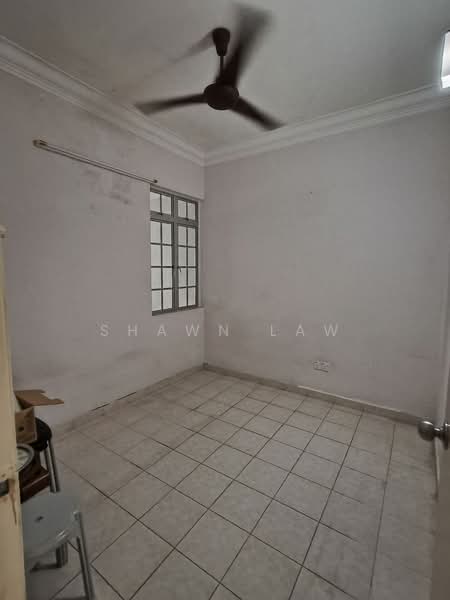 Rumah Teres 2-Tingkat untuk Disewa di Taman Desa Tebrau (Tebrau) - Shawn Law - Interior - PropertyGuru.com.my