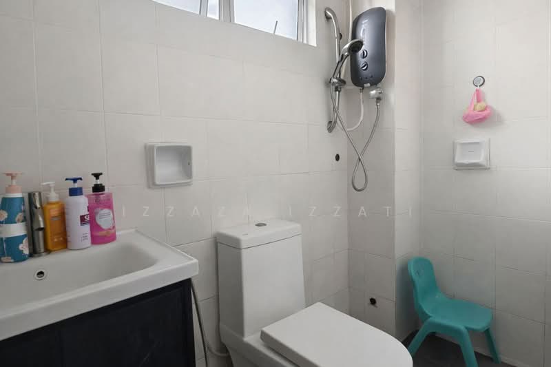 Rumah Teres 2.5-Tingkat untuk Dijual di Ukay Perdana (Ulu Kelang) - Izzaza Izzati - Bathroom - PropertyGuru.com.my