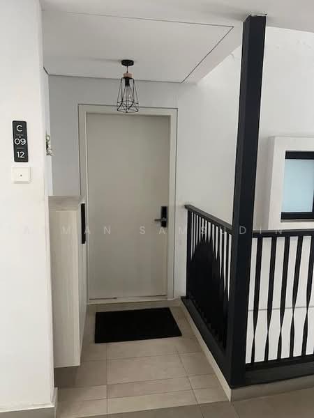 Kediaman Servis untuk Disewa di Radia Residences - Asman Samsudin - Entrance - PropertyGuru.com.my