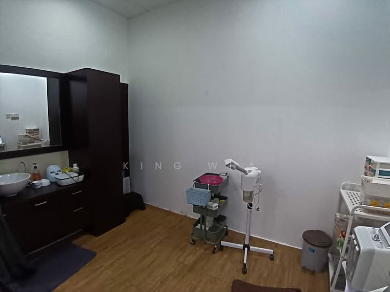 Kedai untuk Dijual di Wangsa Maju (Kuala Lumpur) - King Wha - Interior - PropertyGuru.com.my