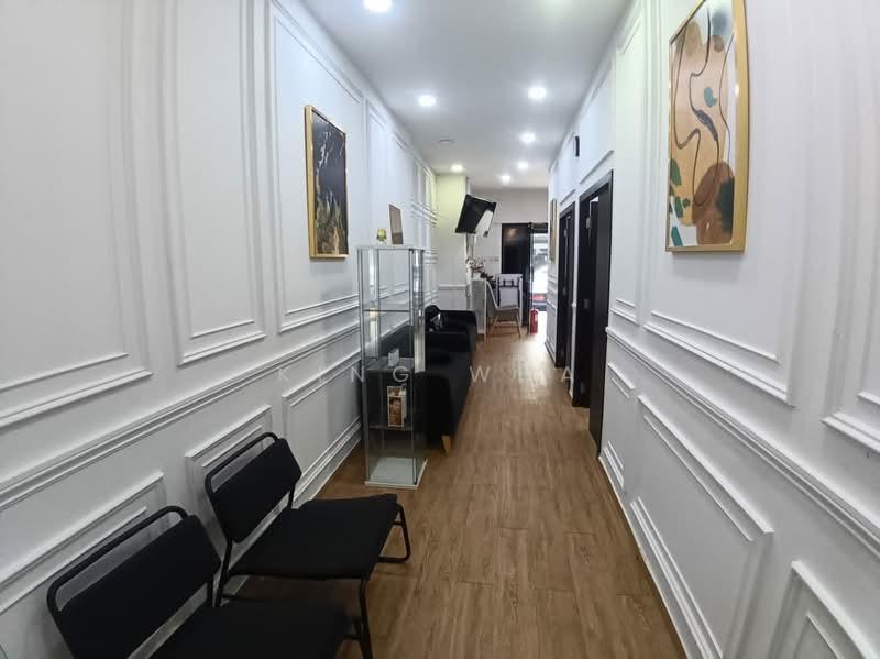 Kedai untuk Dijual di Wangsa Maju (Kuala Lumpur) - King Wha - Corridor - PropertyGuru.com.my