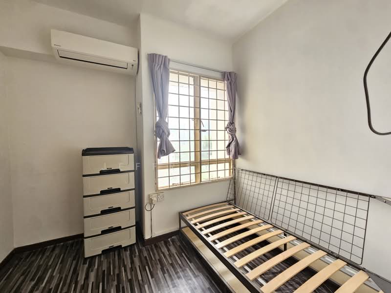 Kondominium untuk Disewa di Vista Perdana - Jeffrey Ooi - Bedroom - PropertyGuru.com.my
