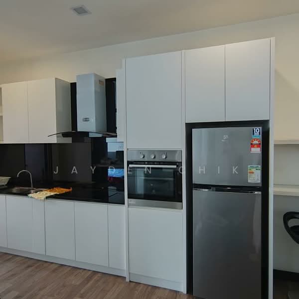 Kediaman Servis untuk Disewa di Service Residence @ Landmark Residence 2 - Jayden Chik - Kitchen - PropertyGuru.com.my