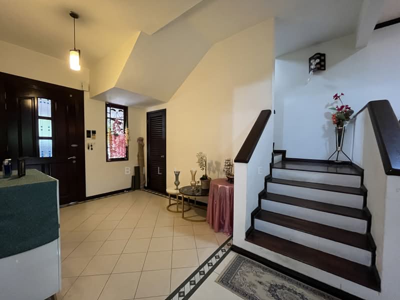 Rumah Teres 2-Tingkat untuk Dijual di Bukit Jelutong (Shah Alam) - Billy Lee - Entrance - PropertyGuru.com.my