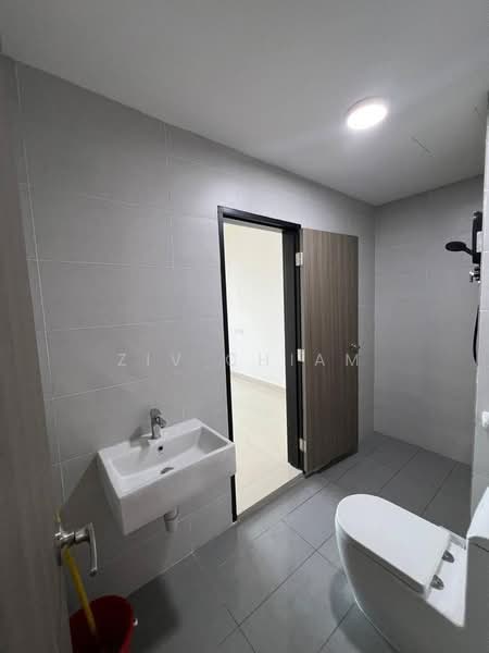 Service Residence for Rent at TRELLIS RESIDENCES - Ziv Chiam - Bathroom - PropertyGuru.com.my