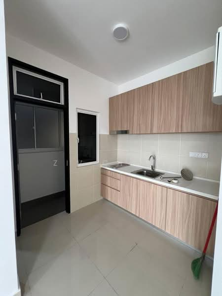 Service Residence for Rent at TRELLIS RESIDENCES - Ziv Chiam - Kitchen - PropertyGuru.com.my