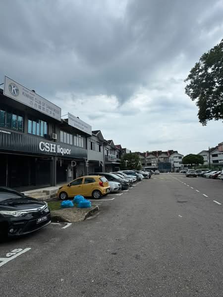 Shop / Office for Sale in Taman Molek (Johor Bahru) - Iden Tan - Exterior - PropertyGuru.com.my