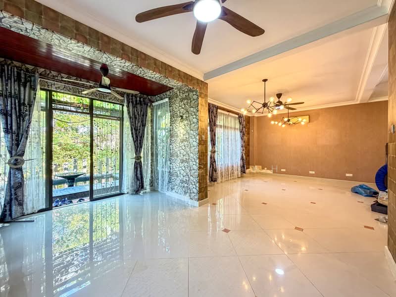 Semi-Detached House for Sale in Presint 14 (Putrajaya) - Nana Cheah - Living Room - PropertyGuru.com.my